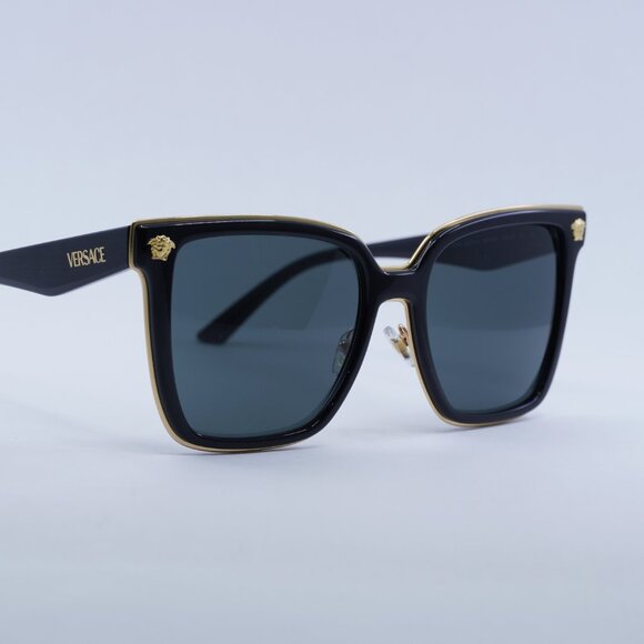 Versace VE2278D GB1/87 Sunglasses Black Square Frame, Dark Grey Lenses main image 8